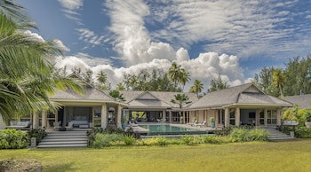 Four Seasons Resort Seychelles At Desroches Island