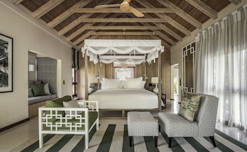 Four Seasons Resort Seychelles At Desroches Island