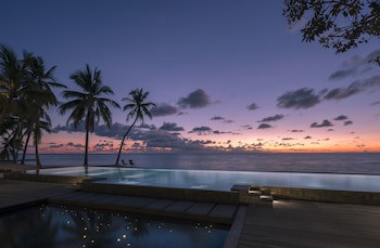 Four Seasons Resort Seychelles At Desroches Island