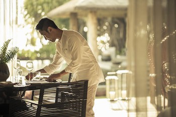 Four Seasons Resort Seychelles At Desroches Island