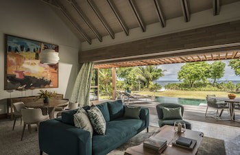 Four Seasons Resort Seychelles At Desroches Island
