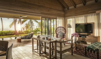 Four Seasons Resort Seychelles At Desroches Island