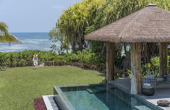 Four Seasons Resort Seychelles At Desroches Island