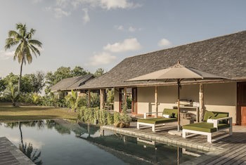 Four Seasons Resort Seychelles At Desroches Island
