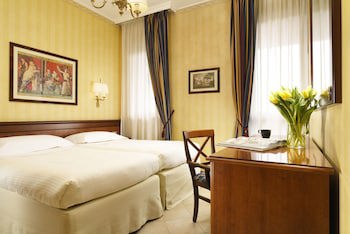 UNA Hotels Hotel & Residence Contessa Jolanda Milan fotoğrafı