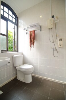 Asphodel Inn Singapore