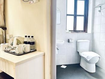 Asphodel Inn Singapore