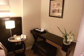 Grand King Hotel