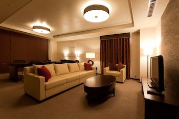 Crowne Plaza Ana Nagasaki Gloverhill, An Ihg Hotel