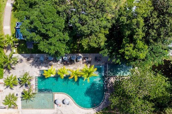 Khaolak Emerald Beach Resort And Spa