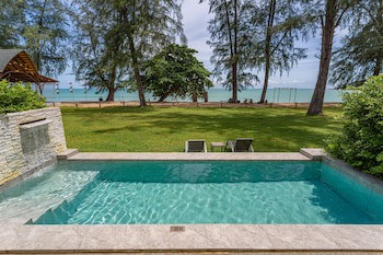 Khaolak Emerald Beach Resort And Spa