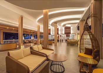 Khaolak Emerald Beach Resort And Spa