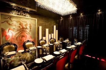 The Luxe Manor