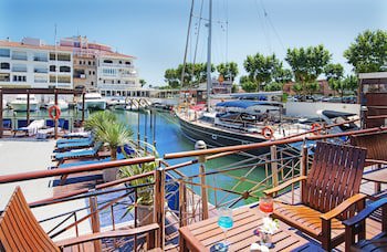 Hotel Port Salins