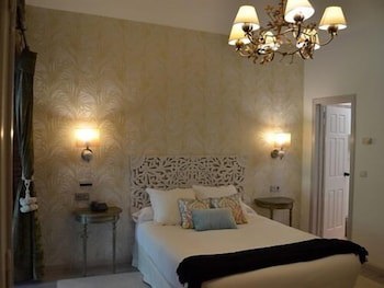 Akla Hotel Palacio Torre De Ruesga