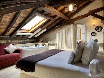 Akla Hotel Palacio Torre De Ruesga
