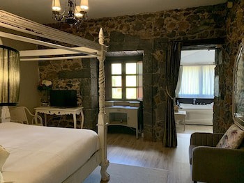 Akla Hotel Palacio Torre De Ruesga