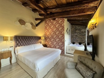 Akla Hotel Palacio Torre De Ruesga