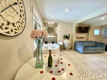 Akla Hotel Palacio Torre De Ruesga