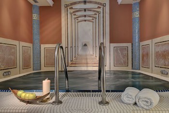 Marrol's Boutique Hotel