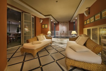 Marrol's Boutique Hotel