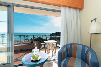 Grande Real Santa Eulalia Resort