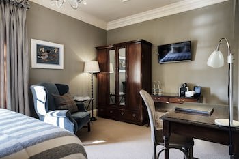 Swan Hotel