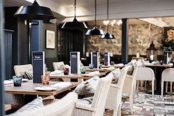 Swan Hotel