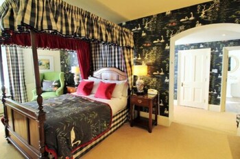 Swan Hotel