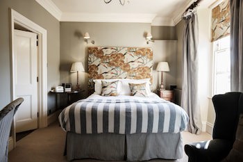 Swan Hotel