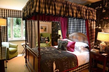 Swan Hotel