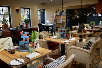 Swan Hotel
