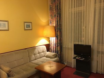 Kurfurst am Kurfurstendamm galeri fotoğrafı