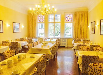 Kurfurst am Kurfurstendamm galeri fotoğrafı