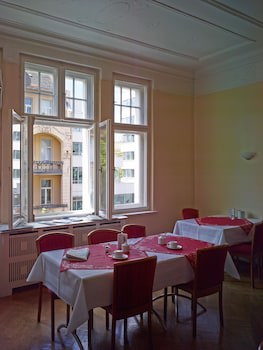 Kurfurst am Kurfurstendamm galeri fotoğrafı