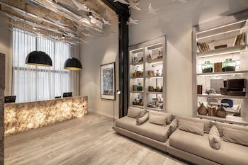 Efe Hotel & Cowork