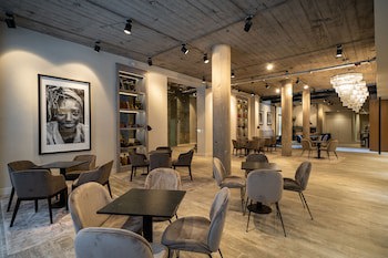 Efe Hotel & Cowork