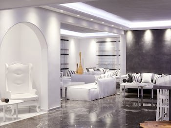 Kalisti Hotel & Suites fotoğrafı
