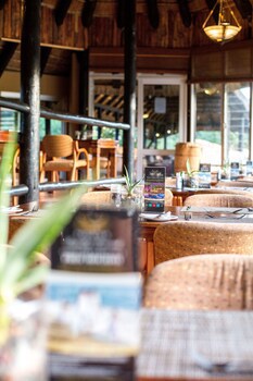 Premier Resort Mpongo Private Game Reserve