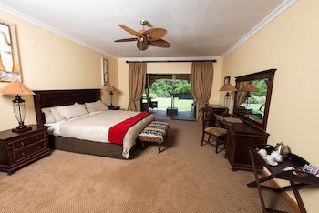 Premier Resort Mpongo Private Game Reserve