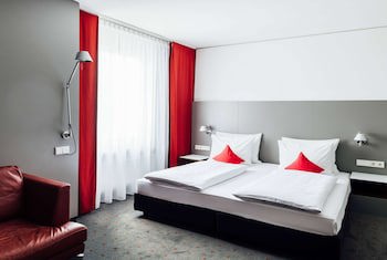 Vienna House Easy by Wyndham Stuttgart galeri fotoğrafı