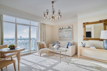 Four Seasons Hotel Cairo At Nile Plaza
