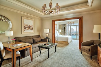 Four Seasons Hotel Cairo At Nile Plaza
