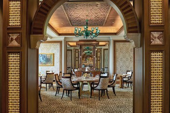 Four Seasons Hotel Cairo At Nile Plaza