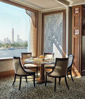Four Seasons Hotel Cairo At Nile Plaza