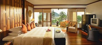 Baan Yin Dee Boutique Resort