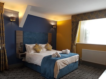 Stonecross Manor Hotel