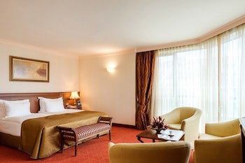 Crystal Palace Boutique Hotel