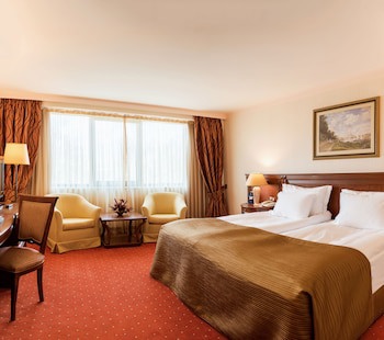 Crystal Palace Boutique Hotel
