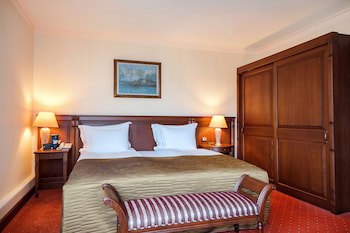 Crystal Palace Boutique Hotel